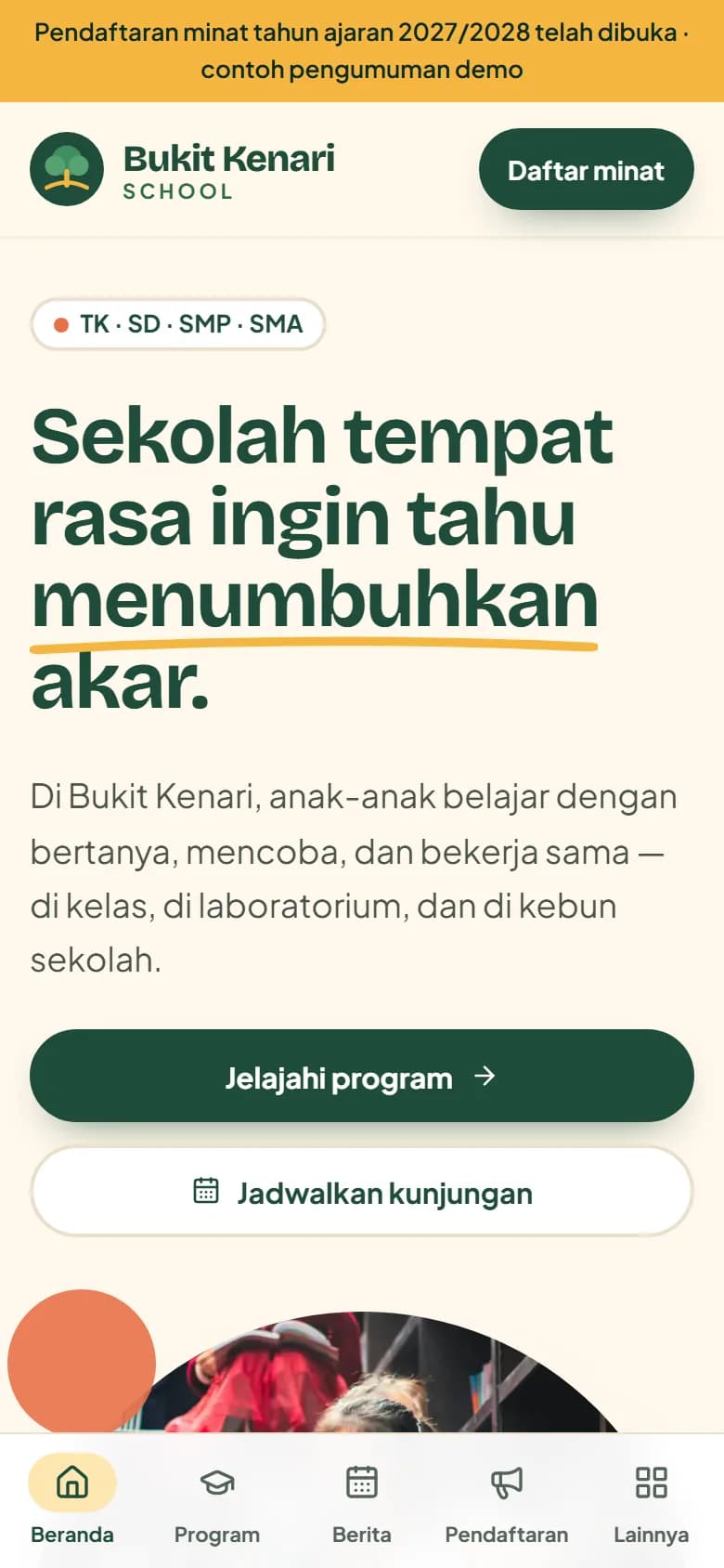Beranda demo Bukit Kenari School di ponsel